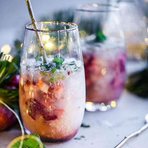 Festive Gin Smash cocktail rezept