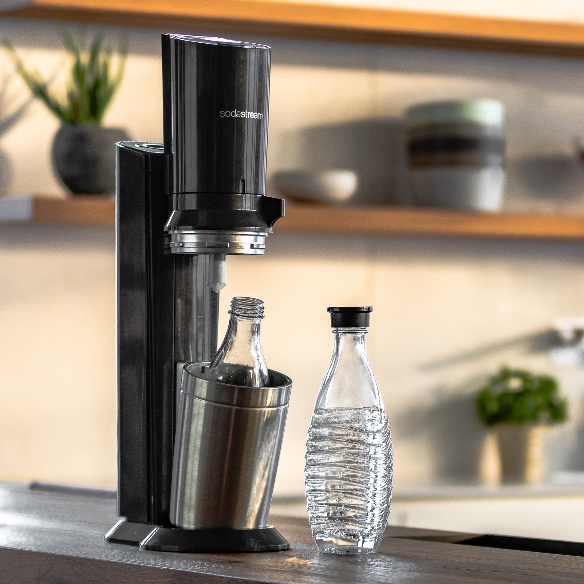 sodastream CRYSTAL 3.0 schwarz wassersprudler mit glasflachen